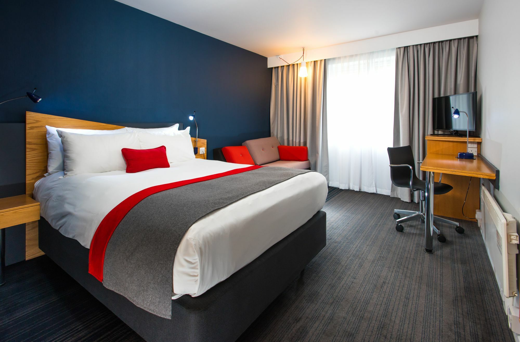 Holiday Inn Express Gloucester - South, An Ihg Hotel Buitenkant foto