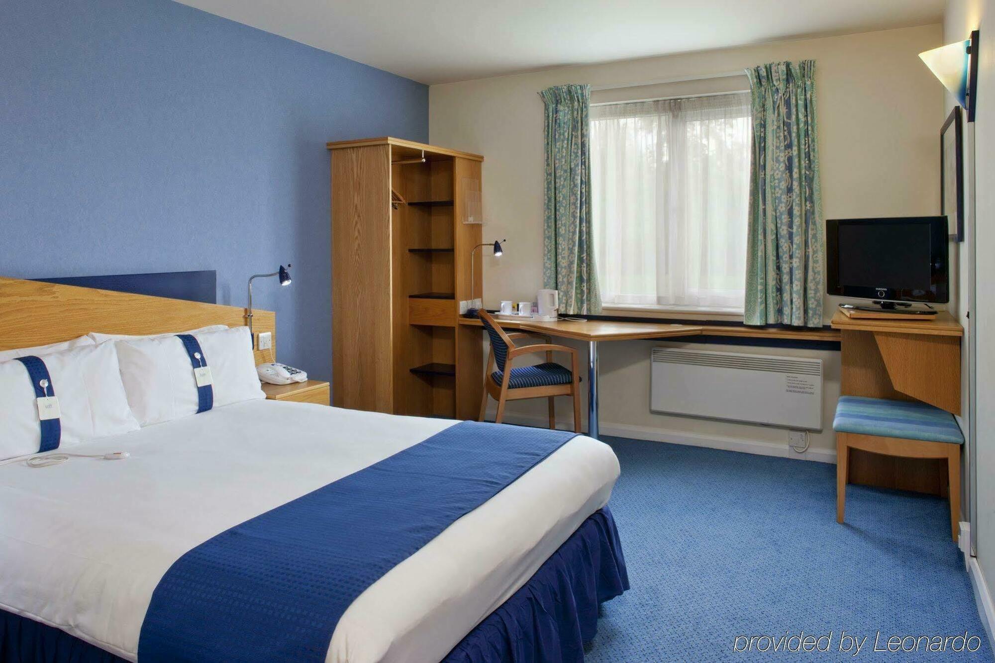 Holiday Inn Express Gloucester - South, An Ihg Hotel Buitenkant foto